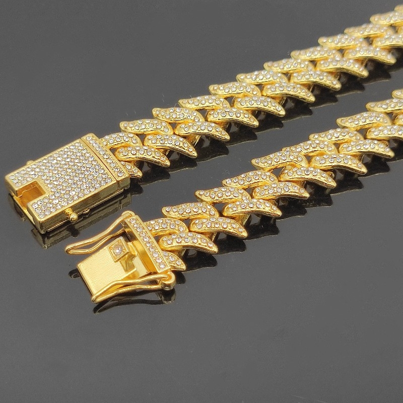 Thorny Cuban Chain Gold Necklace Fully Encrusted with Diamonds, Hiphop Rap Style