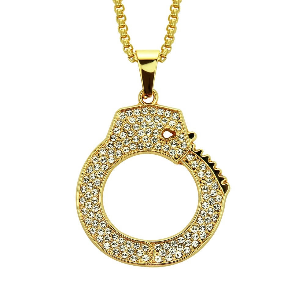 European and American hiphop rap jewelry, diamond-studded handcuff pendant necklace, a bold and exaggerated men's accessory