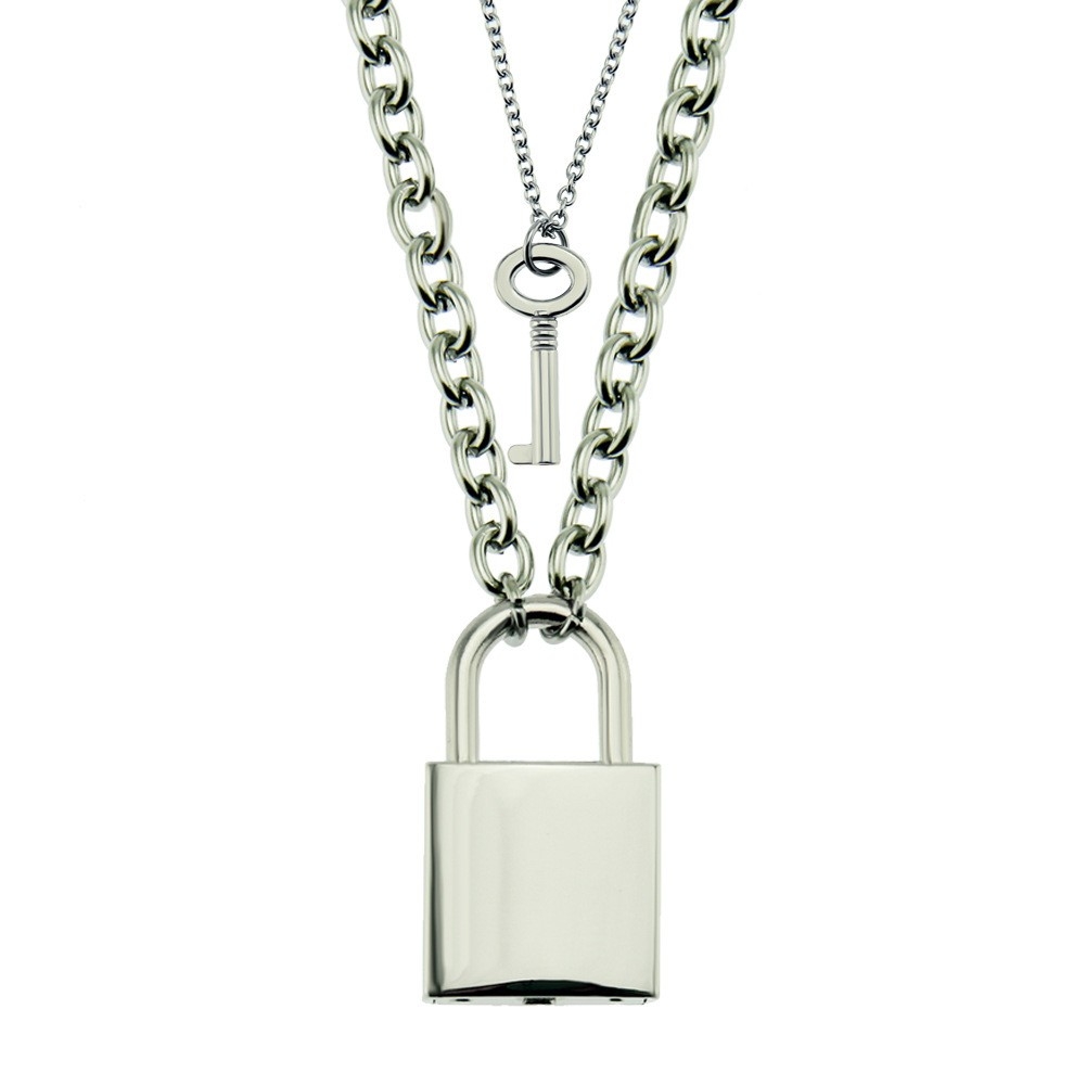 Bestselling Smooth Key and Lock Pendant - Fashionable Hanging Accessory for Men and Women