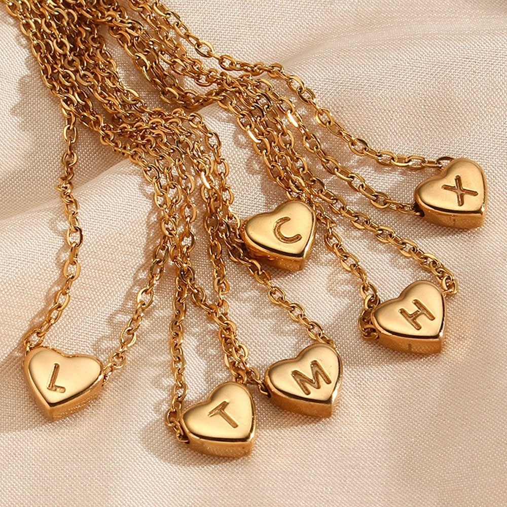 Cross-border Korean Heart-shaped Jewelry: Stainless Steel 18K Gold-plated Delicate Heart-shaped Letter Pendant Necklace with Heart Pendant