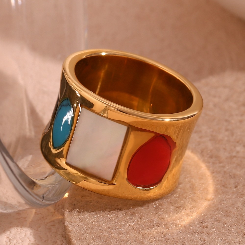 European and American Fashion Retro Statement Ring: Stainless Steel 18K Gold-Plated Wide Geometric Turquoise Color Ring for Women