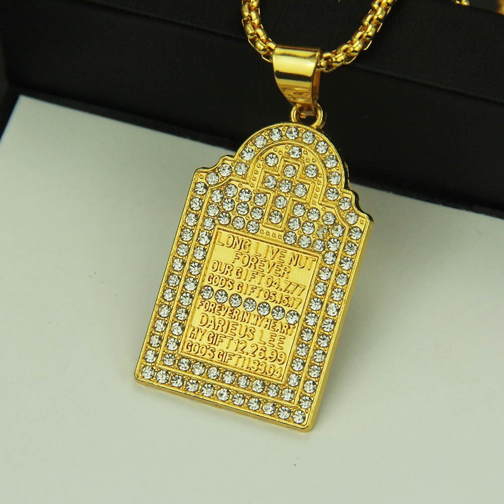 Factory-Direct Fashionable Cross Pendant Necklace with Diamond Inlay - Long Men's Necklace Accessory