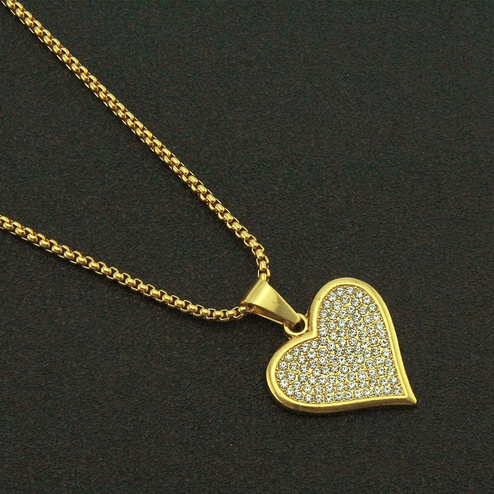 American Creative New Accessory Hip Men Personal Rhinestone Small Heart Pendant Necklace Accessory Manufacturer Direct Sale