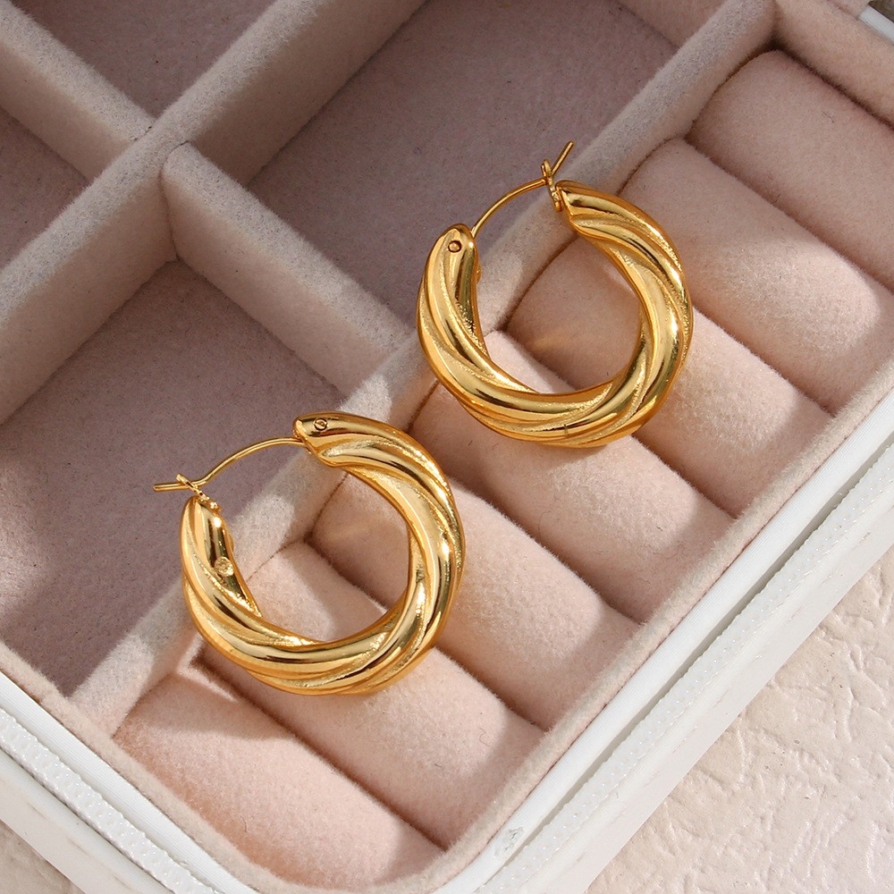 European and American INS Fashionable Simple Luxurious Ear Hoop Jewelry: Stainless Steel 18K Gold-Plated Brushed Bread Round Earrings