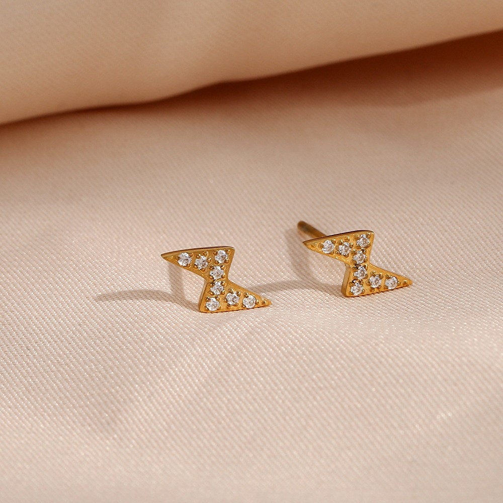 European and American INS Fashionable Unique Simple Ear Jewelry: Stainless Steel 18K Gold-Plated Mini Zircon Lightning Bolt Ear Studs