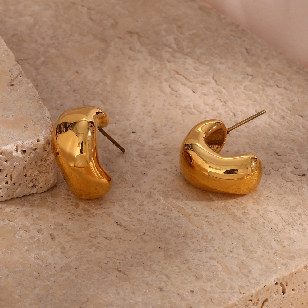 European and American INS Fashionable Simple Popular Ear Jewelry: Stainless Steel Irregular Hollow Bent Wire Ear Studs with Unique Design