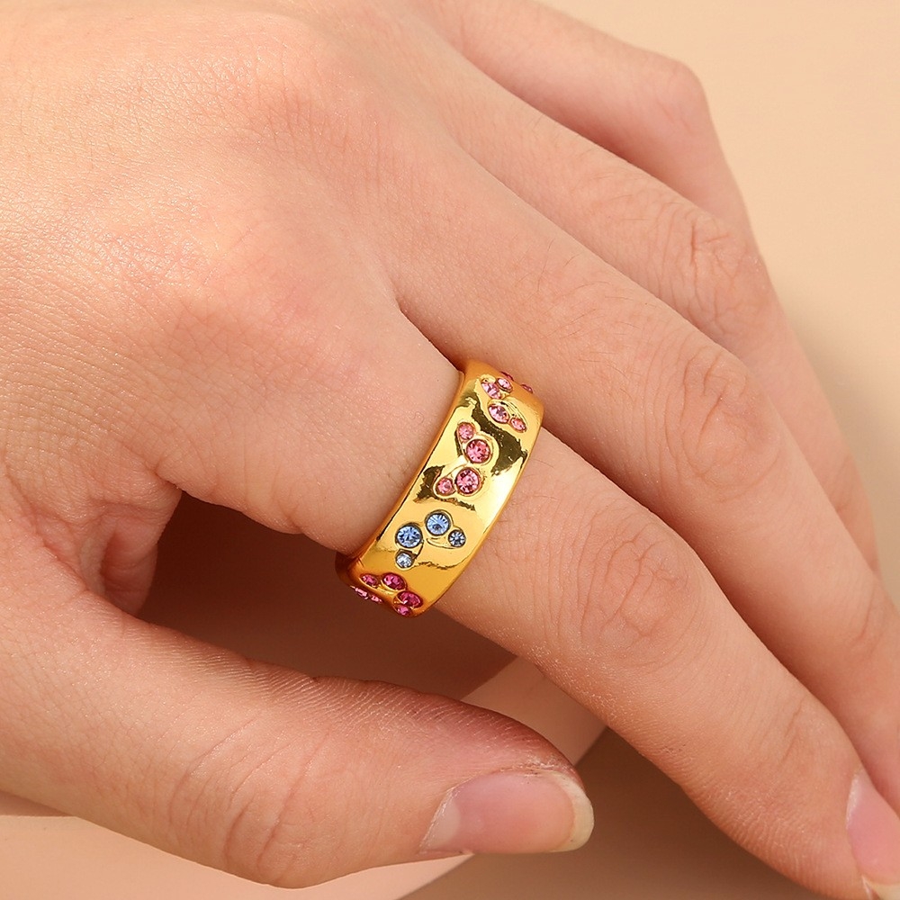 European and American Fashionable Quality Ring: Butterfly Shaped Multicolor Inlaid Diamond Ring - Minimalist Vintage Golden Ring