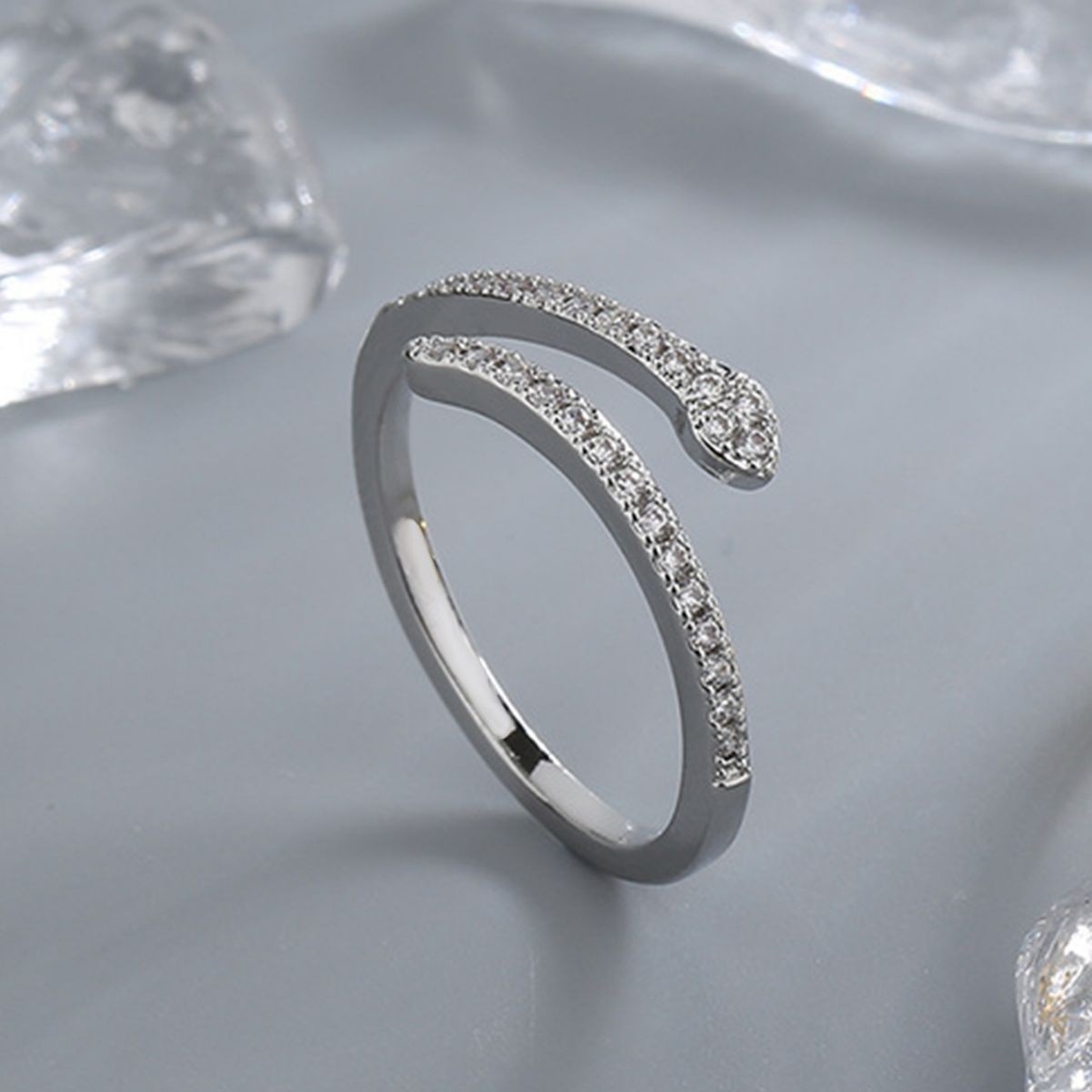 European and American Cross-Border Jewelry: Creative and Playful Snake with Full Diamonds, Adjustable Open Ring for Women