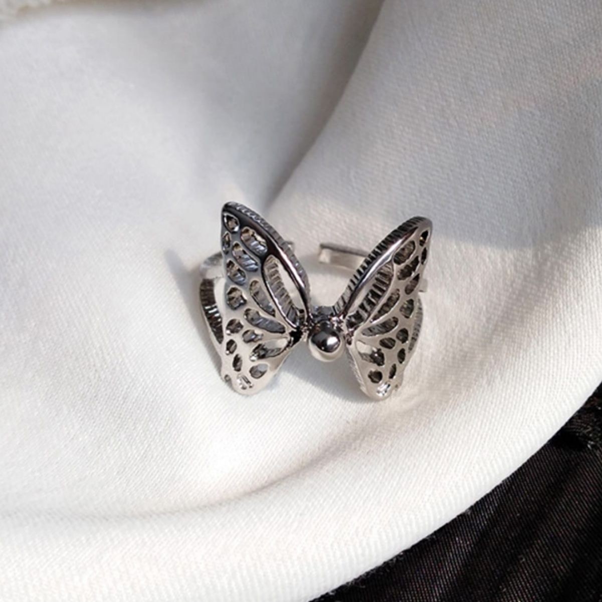 Butterfly Ring for Fashion Lovers: Ins Style, Minimalist, Cool, and Elegant Design, Open Index Finger Ring for Women