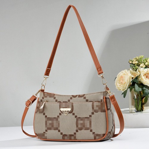 2023 New Stylish Underarm Bag for Women - Fashionable Crossbody with Large Capacity, High-End Feel, Suitable for Middle-Aged Women