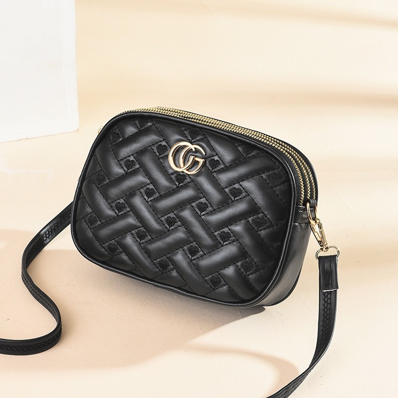 2022 New Womens Bag - Fashionable and Trendy Crossbody Embroidered Small Round Bag for Ladies, Single-Shoulder Bag, Factory Wholesale