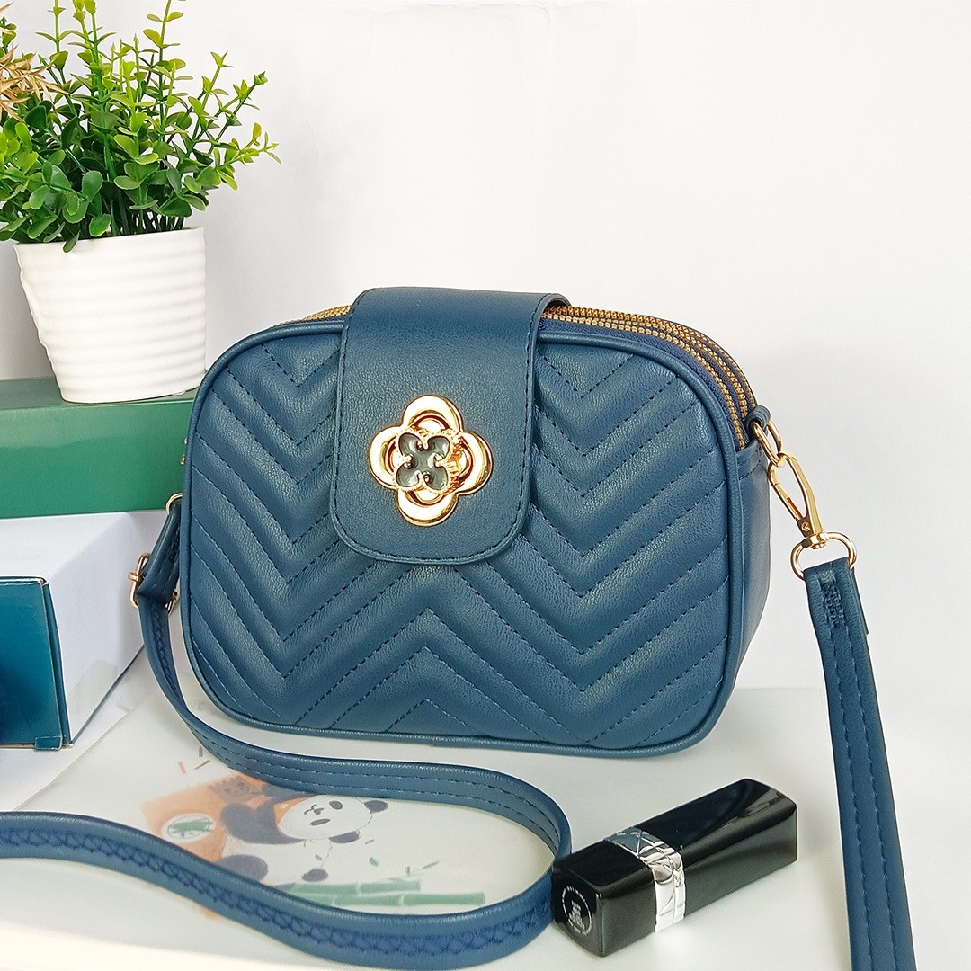 New Womens Bag - 2022 Texture, Popular Ins Style Crossbody Bag, Versatile, Stylish Single-Shoulder Makeup and Mobile Phone Pouch, Wholesale