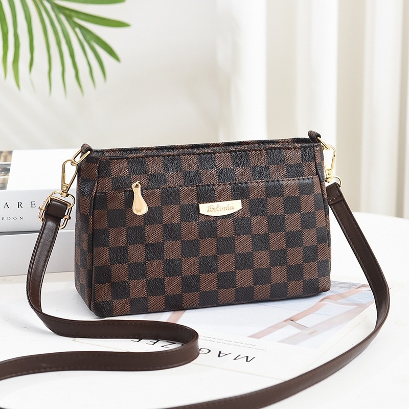 Womens Bag - 2022 New Arrival, Fashionable Korean Style, Large Capacity Moms Crossbody Bag, Single-Shoulder Square Bag for Phones, Ladies Waist Bag