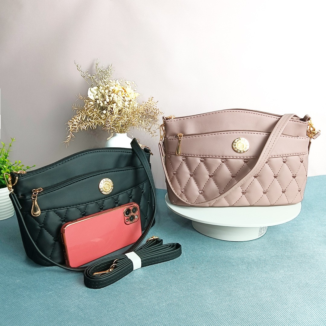 Crossbody Bag for Fall/Winter 2023 New Arrival - Small Niche Design, Large Capacity Moms Single-Shoulder Bag, Cross-Border Wholesale, High-End Feel