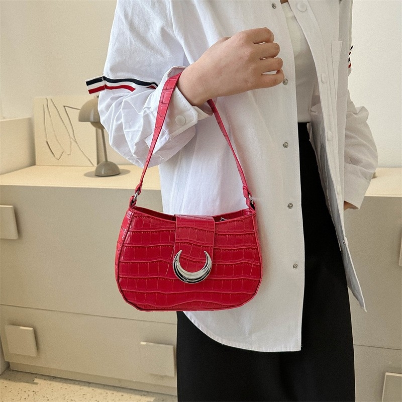 Popular Womens Bag INS 2023 Spring New Fashion Trend Handbag Textured Crocodile Pattern Single Shoulder Underarm Small Bag