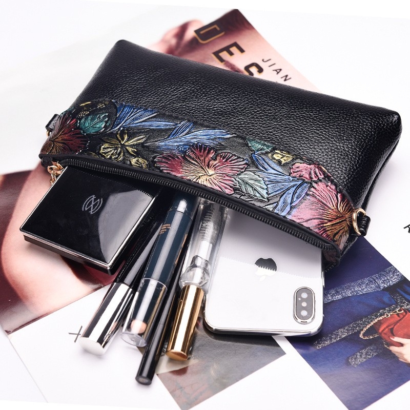 2023 New Summer Fashion Bag - Chic Handheld Coin Purse for Moms, Small and Floral