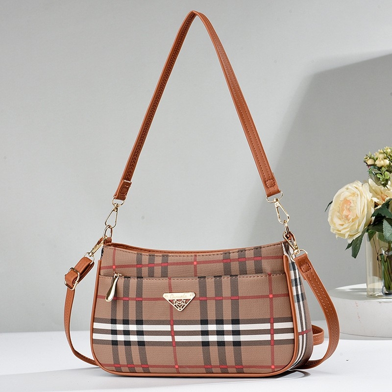 Stylish Underarm Crossbody Bag - Fashionable for Middle-Aged Women