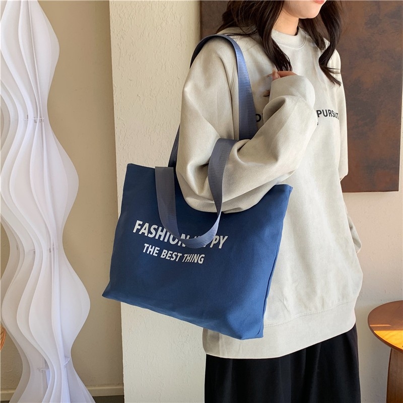 2024 New Stylish Large Capacity Canvas Bag for Autumn/Winter: A Simple and Trendy Student Supplementary Bag, Perfect for Storage