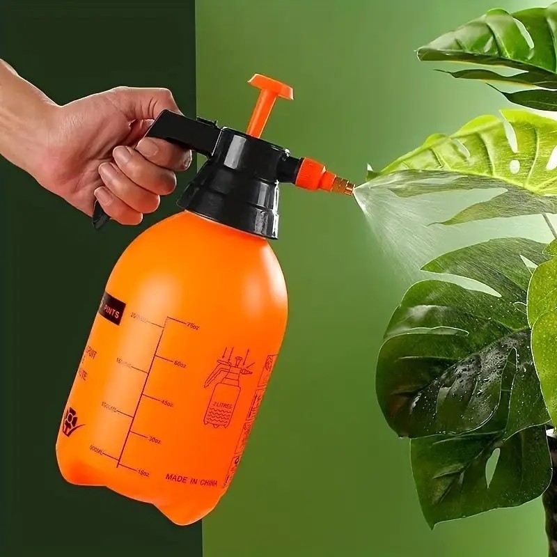 1pc Hand Pressure Sprayer Air Compression Pump Hand Pressure Sprayers Home Garden Watering Spray Bottle Easy Use, 1L/2L